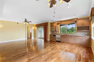 762 Onyx Pkwy, Deland, FL 32724 - Photo 13