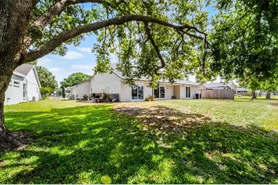 485 Lakeshore Drive, Lake Mary, FL 32746 - Photo 3