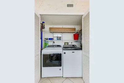 955 Grayling Court #B, Port Orange, FL 32127 - Photo 9