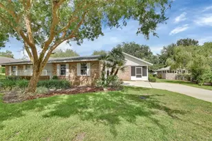 2480 S Glen Eagles Dr, Deland, FL 32724 - Photo 1