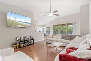 529 Hockendale Cove, Sanford, FL 32771 - Photo 3