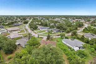 2816 S Elston Dr, Deltona, FL 32738 - Photo 45