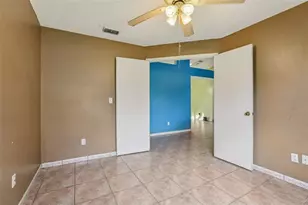 2816 S Elston Dr, Deltona, FL 32738 - Photo 23