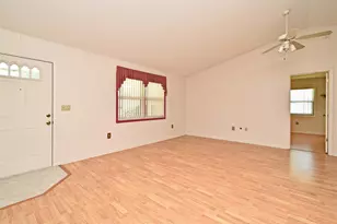 1902 Tweed Ct, Leesburg, FL 34788 - Photo 5