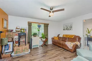 370 E Wisconsin Ave, Orange City, FL 32763 - Photo 7