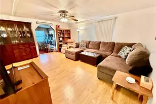 2010 Hickorywood Dr, South Daytona, FL 32119 - Photo 9