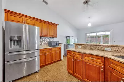 725 W 9th Street, Deltona, FL 32725 - Photo 17