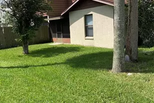 301 Paradise Ln, Edgewater, FL 32132 - Photo 3