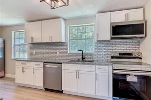 405 Willow Ave, Sanford, FL 32771 - Photo 17