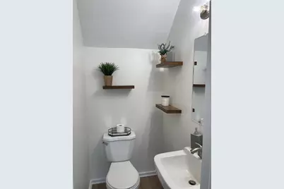 722 65th Avenue E, Bradenton, FL 34203 - Photo 5