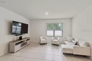 5279 Mayor Dr, Saint Cloud, FL 34771 - Photo 3