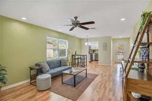 13 Villa Villar Ct, Deland, FL 32724 - Photo 7