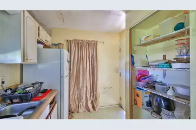 1029 S Gertrude Court, Daytona Beach, FL 32117 - Photo 9