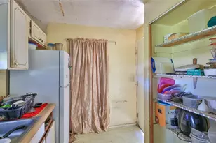 1029 S Gertrude Ct, Daytona Beach, FL 32117 - Photo 9