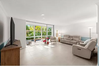 1224 S Peninsula Drive #104, Daytona Beach, FL 32118 - Photo 5