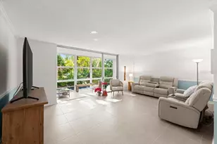 1224 S Peninsula Dr, Daytona Beach, FL 32118 - Photo 5