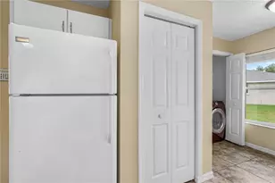 633 Clairmont Ln, South Daytona, FL 32119 - Photo 11