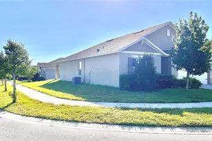 842 Guadalupe Dr, Orange City, FL 32763 - Photo 3