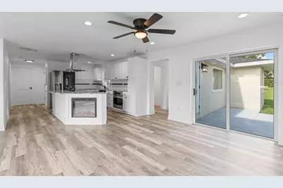 1518 Lakeside Drive, Deland, FL 32720 - Photo 11