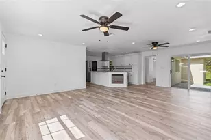 1518 Lakeside Dr, Deland, FL 32720 - Photo 9