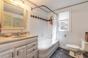 614 S Beach St, Daytona Beach, FL 32114 - Photo 29