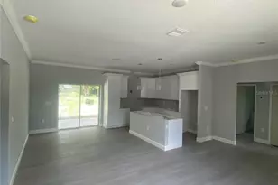 221 W Euclid Ave, Deland, FL 32720 - Photo 3