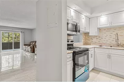 640 N Nova Road #409, Ormond Beach, FL 32174 - Photo 7