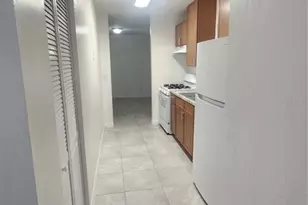 1079 N Gertrude Ct, Daytona Beach, FL 32117 - Photo 17