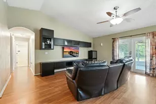 3154 Lynnhaven St, Deltona, FL 32738 - Photo 11