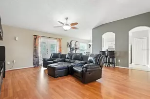 3154 Lynnhaven St, Deltona, FL 32738 - Photo 13