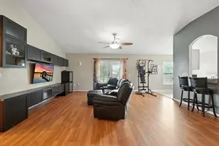 3154 Lynnhaven St, Deltona, FL 32738 - Photo 9