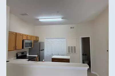970 N Spring Garden Avenue #311, Deland, FL 32720 - Photo 7
