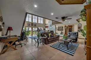 105 Saxon Blvd, Deltona, FL 32725 - Photo 15