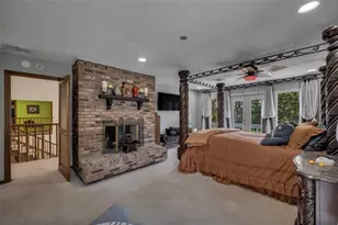 105 Saxon Blvd, Deltona, FL 32725 - Photo 33