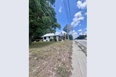 490 N Spring Garden Avenue, Deland, FL 32720 - Photo 3