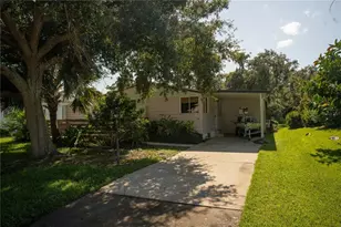 508 Cheyenne Dr, Oak Hill, FL 32759 - Photo 1