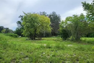 711 Sunset Ave, Orange City, FL 32763 - Photo 9