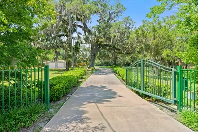 1010 Big Tree Road, Daytona Beach, FL 32119 - Photo 5