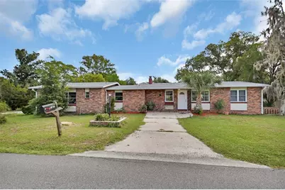 727 N Stone Street, Deland, FL 32720 - Photo 1