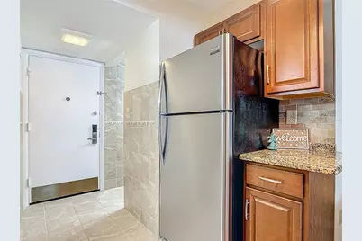 313 S Atlantic Avenue #202/204, Daytona Beach, FL 32118 - Photo 9