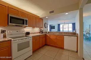 1420 N Atlantic Ave, Daytona Beach, FL 32118 - Photo 13