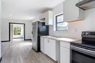 633 1/2 Elm Ave, Daytona Beach, FL 32117 - Photo 7