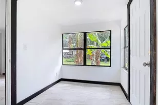 633 1/2 Elm Ave, Daytona Beach, FL 32117 - Photo 3