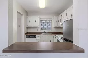 2711 N Halifax Ave, Daytona Beach, FL 32118 - Photo 9