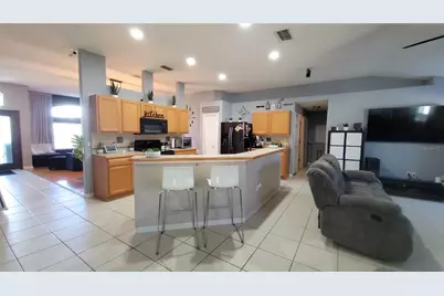 2937 India Blvd, Deltona, FL 32738 - Photo 15