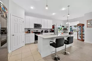 4398 Lago Vis Dr, Sebastian, FL 32976 - Photo 5