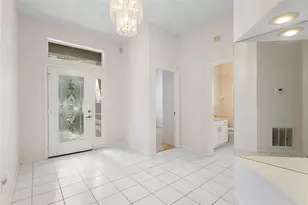 2071 Friar Tuck Ln, Orange City, FL 32763 - Photo 5