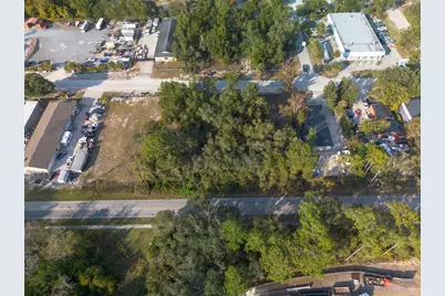 290 S Industrial Drive, Orange City, FL 32763 - Photo 9