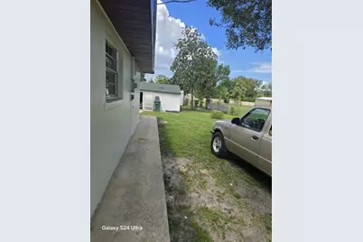 1037 Collins Avenue, Orange City, FL 32763 - Photo 9