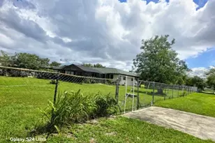 1037 Collins Ave, Orange City, FL 32763 - Photo 55